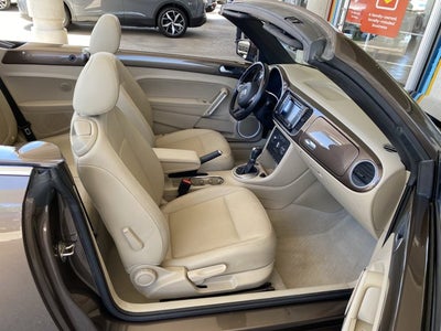 2016 Volkswagen Beetle Convertible 1.8T SE
