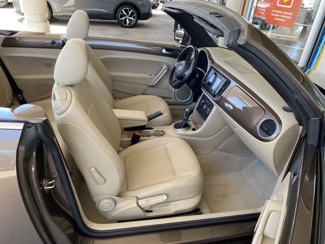 2016 Volkswagen Beetle Convertible 1.8T SE