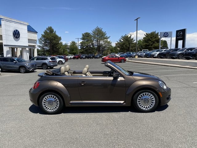 2016 Volkswagen Beetle Convertible 1.8T SE