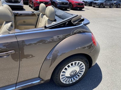 2016 Volkswagen Beetle Convertible 1.8T SE