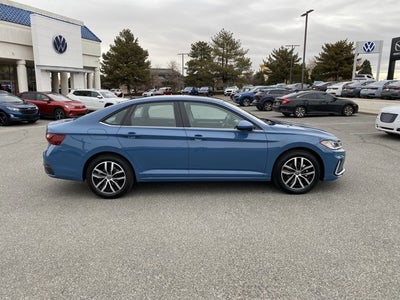 2025 Volkswagen Jetta 1.5T SE