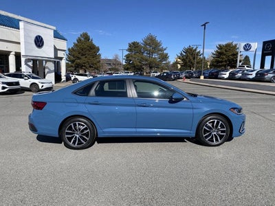 2025 Volkswagen Jetta 1.5T SE