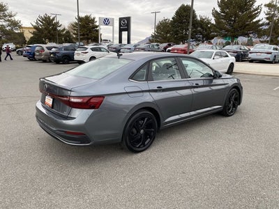 2025 Volkswagen Jetta 1.5T SE