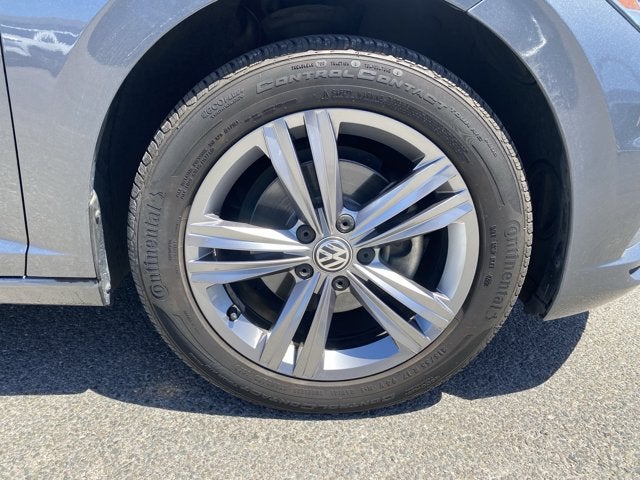2019 Volkswagen Jetta R-Line