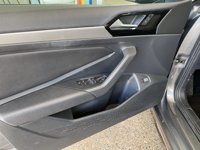 2019 Volkswagen Jetta R-Line