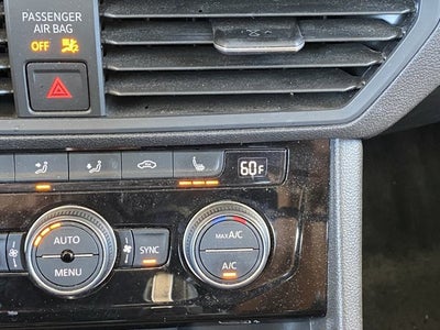 2019 Volkswagen Jetta R-Line