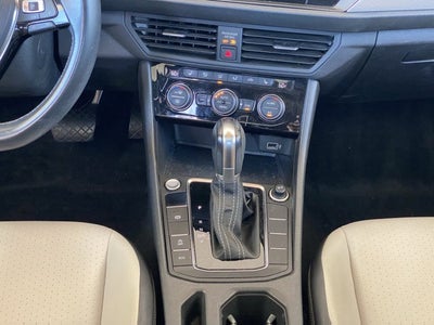 2019 Volkswagen Jetta R-Line