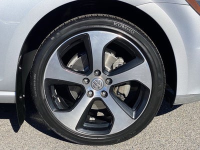 2015 Volkswagen Golf SportWagen S