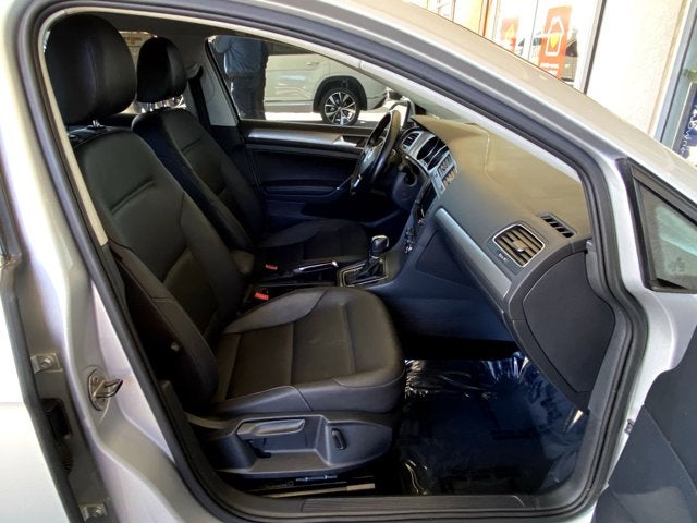 2015 Volkswagen Golf SportWagen S