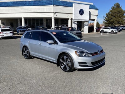 2015 Volkswagen Golf SportWagen S