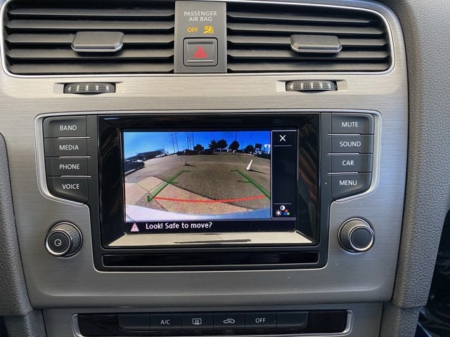 2015 Volkswagen Golf SportWagen S