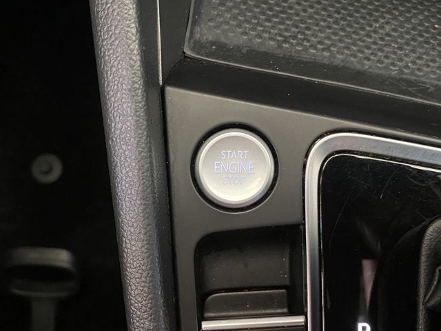 2020 Volkswagen Jetta R-Line