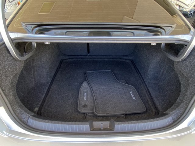 2020 Volkswagen Jetta R-Line