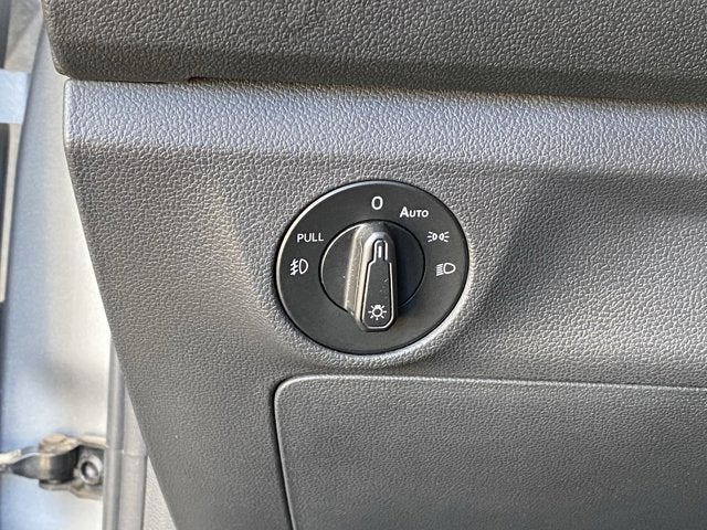 2020 Volkswagen Jetta R-Line