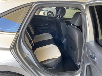 2020 Volkswagen Jetta R-Line