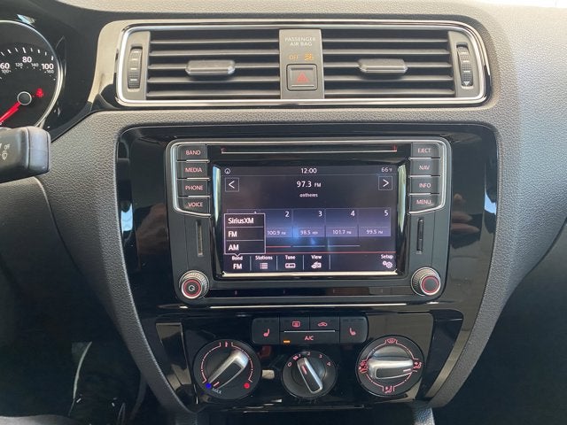 2016 Volkswagen Jetta 1.8T Sport