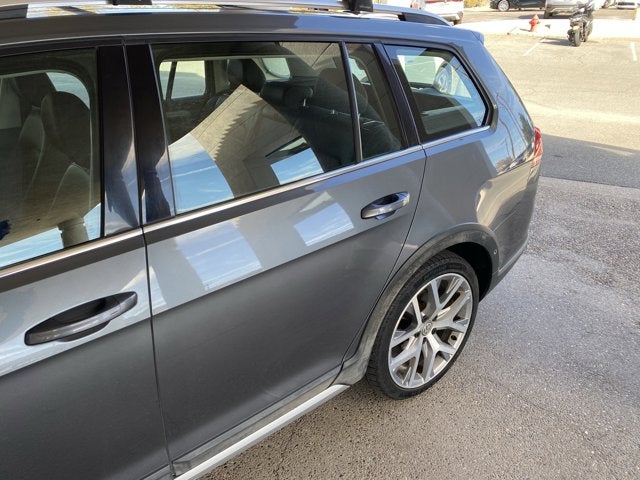 2017 Volkswagen Golf Alltrack TSI SEL