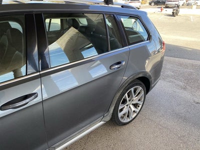 2017 Volkswagen Golf Alltrack TSI SEL