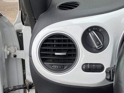 2019 Volkswagen Beetle 2.0T SE