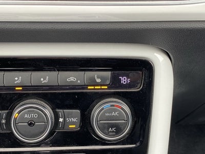 2019 Volkswagen Beetle 2.0T SE