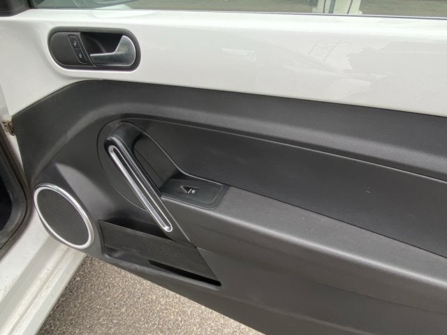 2019 Volkswagen Beetle 2.0T SE