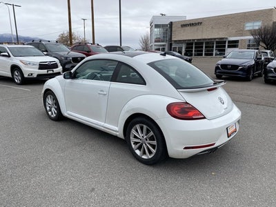 2019 Volkswagen Beetle 2.0T SE