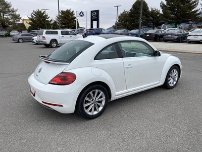 2019 Volkswagen Beetle 2.0T SE