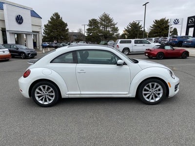 2019 Volkswagen Beetle 2.0T SE