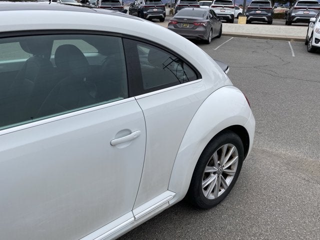 2019 Volkswagen Beetle 2.0T SE