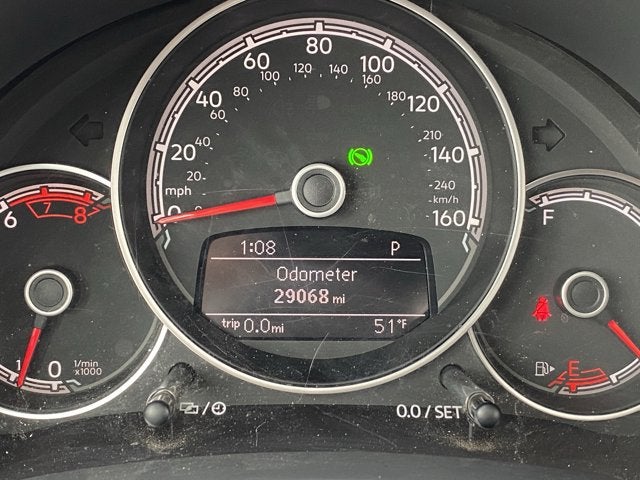 2019 Volkswagen Beetle 2.0T SE