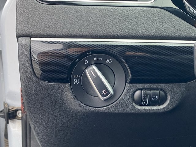 2017 Volkswagen Jetta 1.8T SEL
