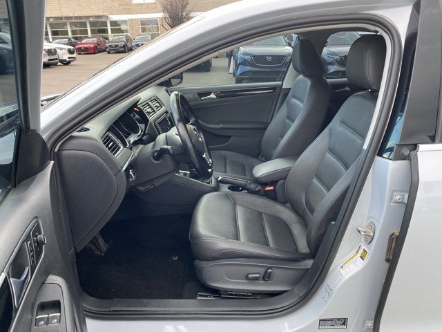 2017 Volkswagen Jetta 1.8T SEL