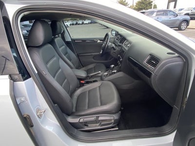 2017 Volkswagen Jetta 1.8T SEL