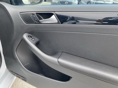 2017 Volkswagen Jetta 1.8T SEL
