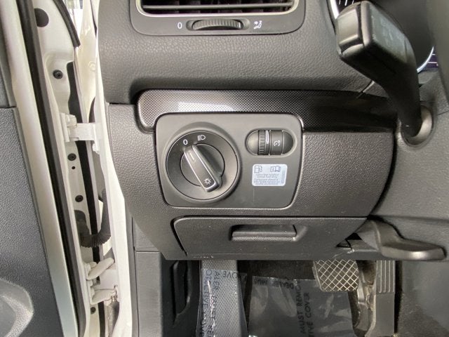 2013 Volkswagen JETTA SPORTWAGEN 2.0L TDI