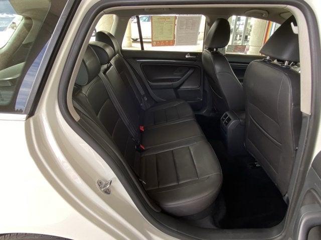 2013 Volkswagen JETTA SPORTWAGEN 2.0L TDI