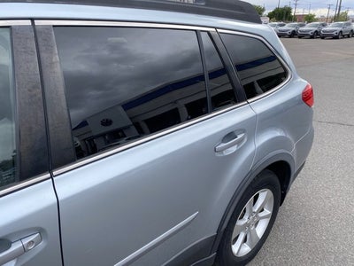 2014 Subaru Outback 2.5i