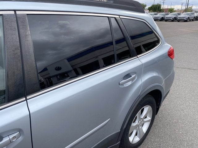 2014 Subaru Outback 2.5i