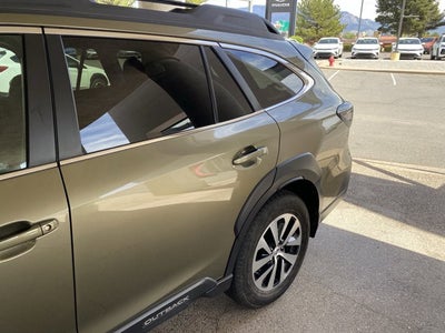 2024 Subaru Outback Premium
