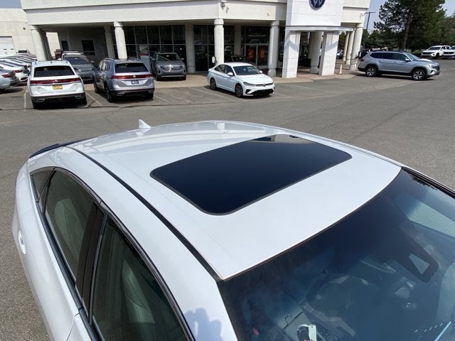 2019 Toyota Avalon XSE