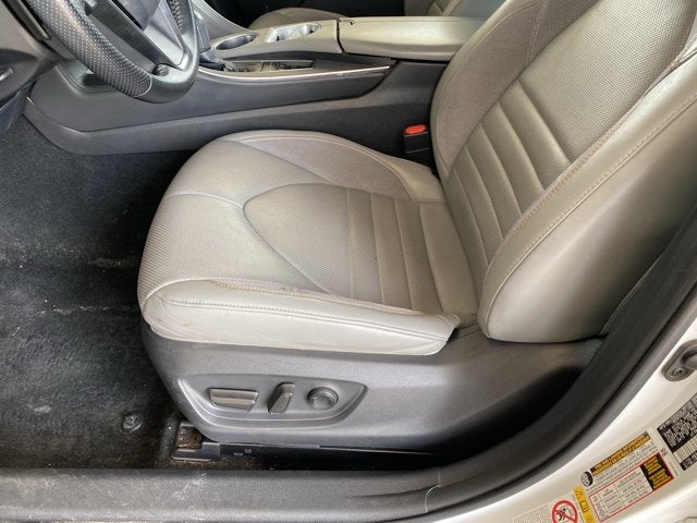 2019 Toyota Avalon XSE