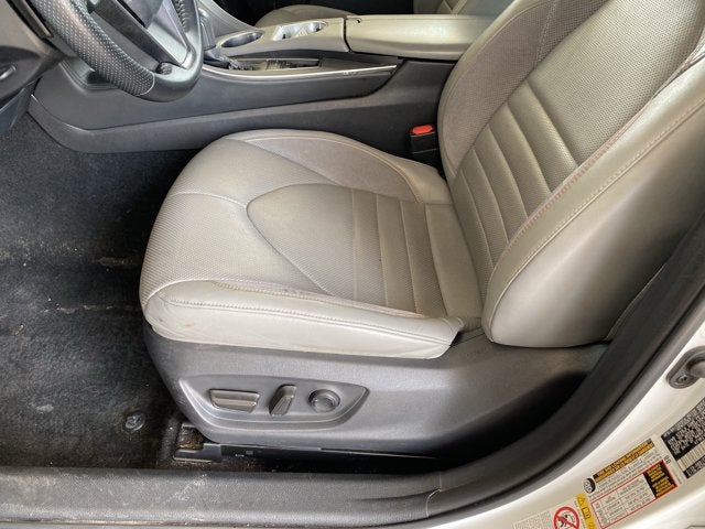 2019 Toyota Avalon XSE