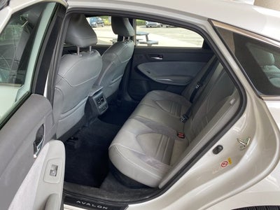 2019 Toyota Avalon XSE