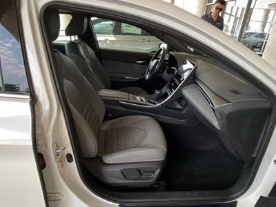 2019 Toyota Avalon XSE
