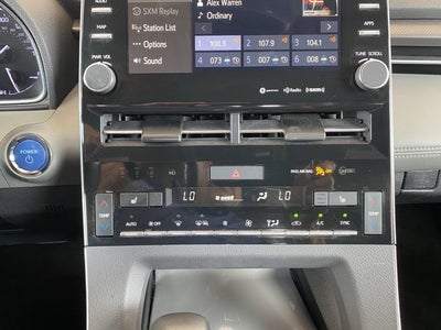 2019 Toyota Avalon XSE