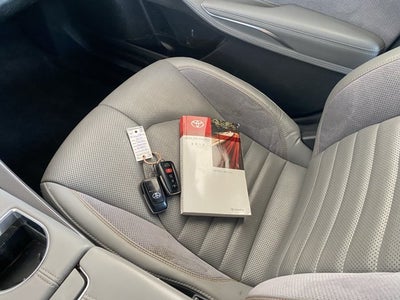 2019 Toyota Avalon XSE