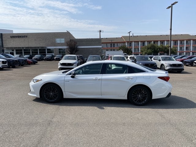 2019 Toyota Avalon XSE