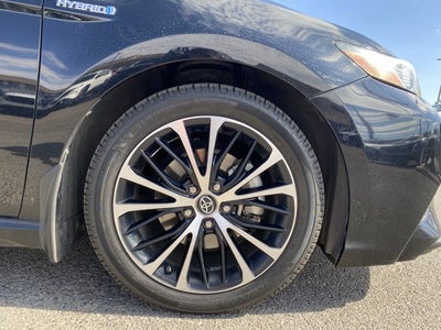 2019 Toyota Camry SE