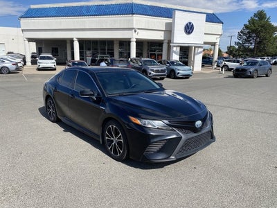 2019 Toyota Camry SE