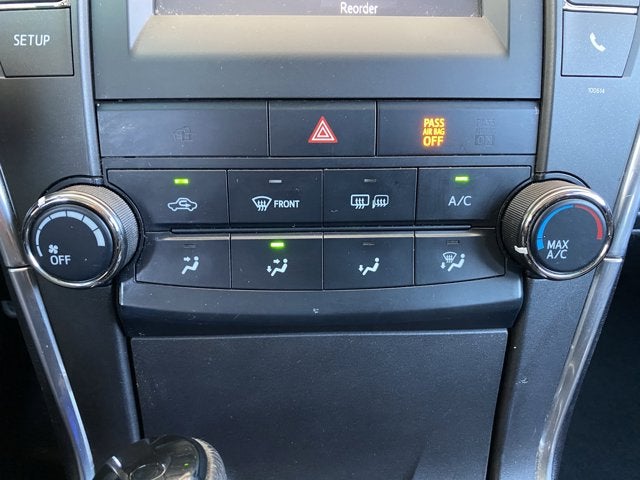 2017 Toyota Camry SE
